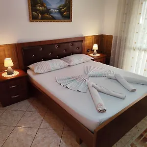 Apartament Artur's 2, Gjirokastra